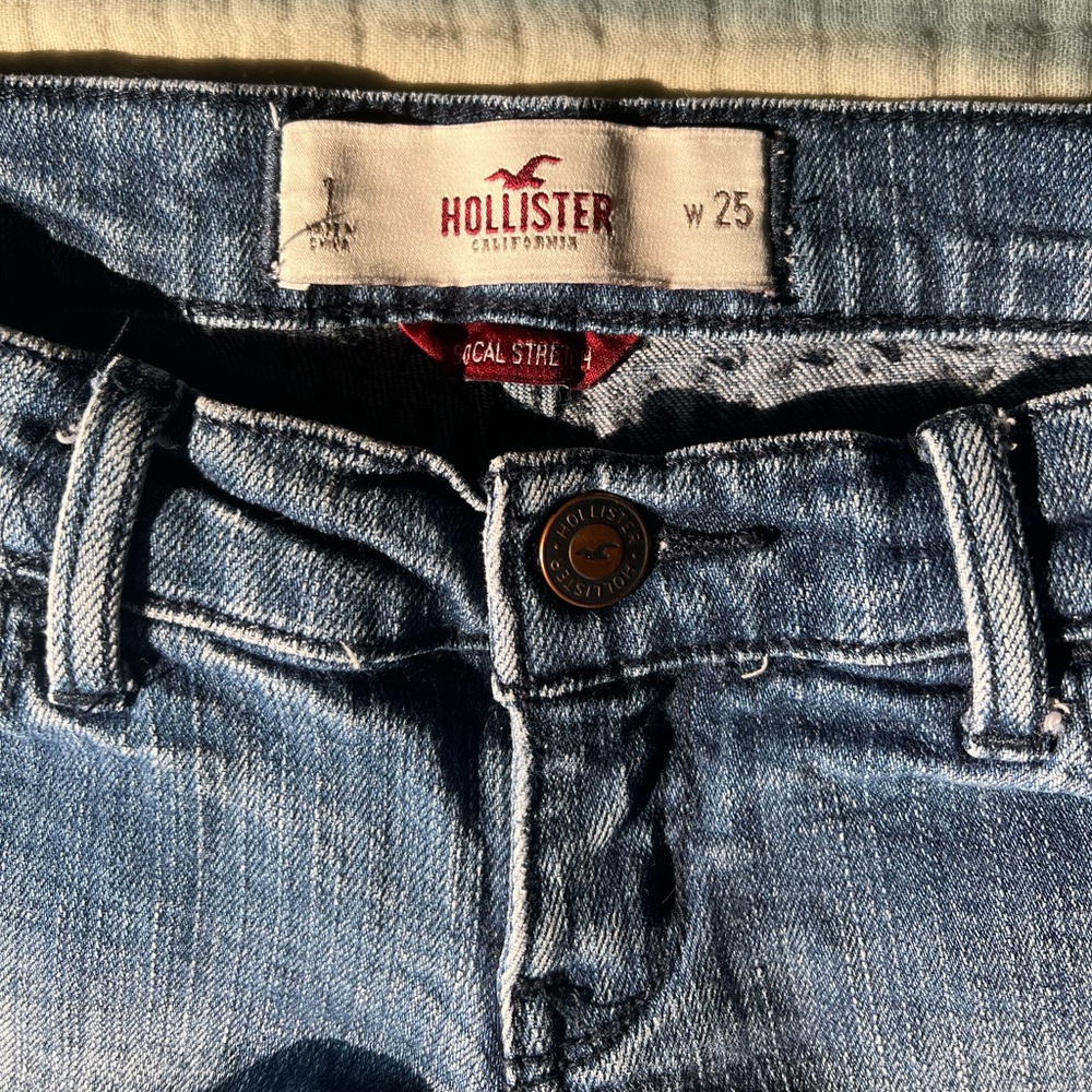 Hollister Sequin Shorts Size 1 - Picture 2 of 4